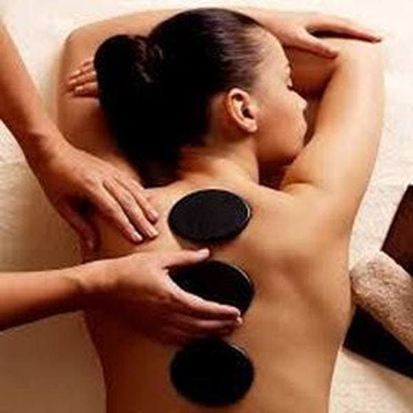 Hot Stone Massage with Collagen Face Mask